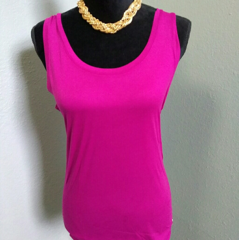 MERIELA TANK TOP๐ - Picture 4 of 8